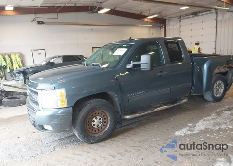 2010 Chevrolet Silverado 1500 Lt из США, поврежденный, VIN 1GCYKSE28AZ105420